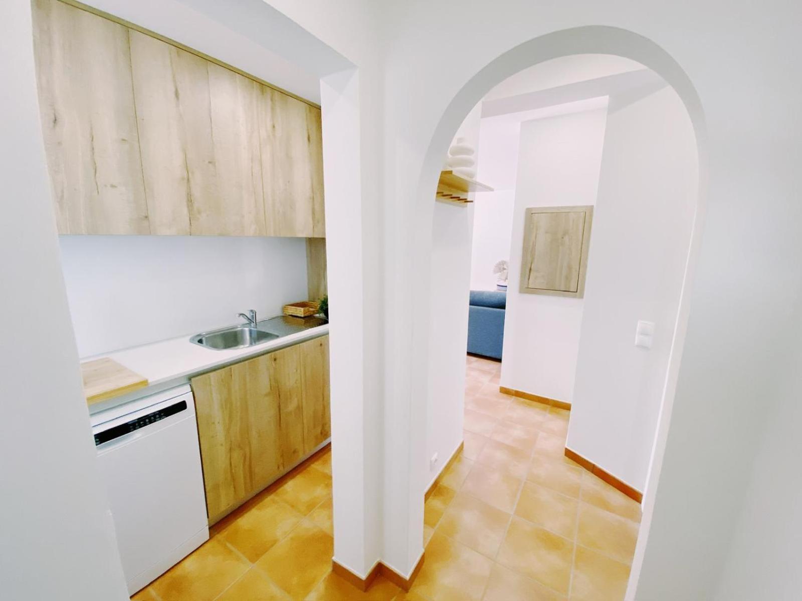 Beach Apartment Gabriela With Pool Porches  Eksteriør billede